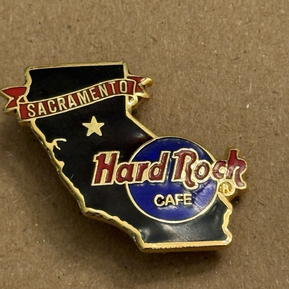 Hard Rock Cafe Sacramento California State Map Opening Lapel Pin Black 1997 VTG